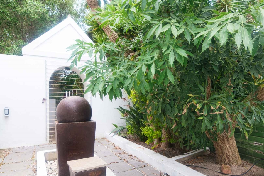 5 Bedroom Property for Sale in Fisherhaven Western Cape